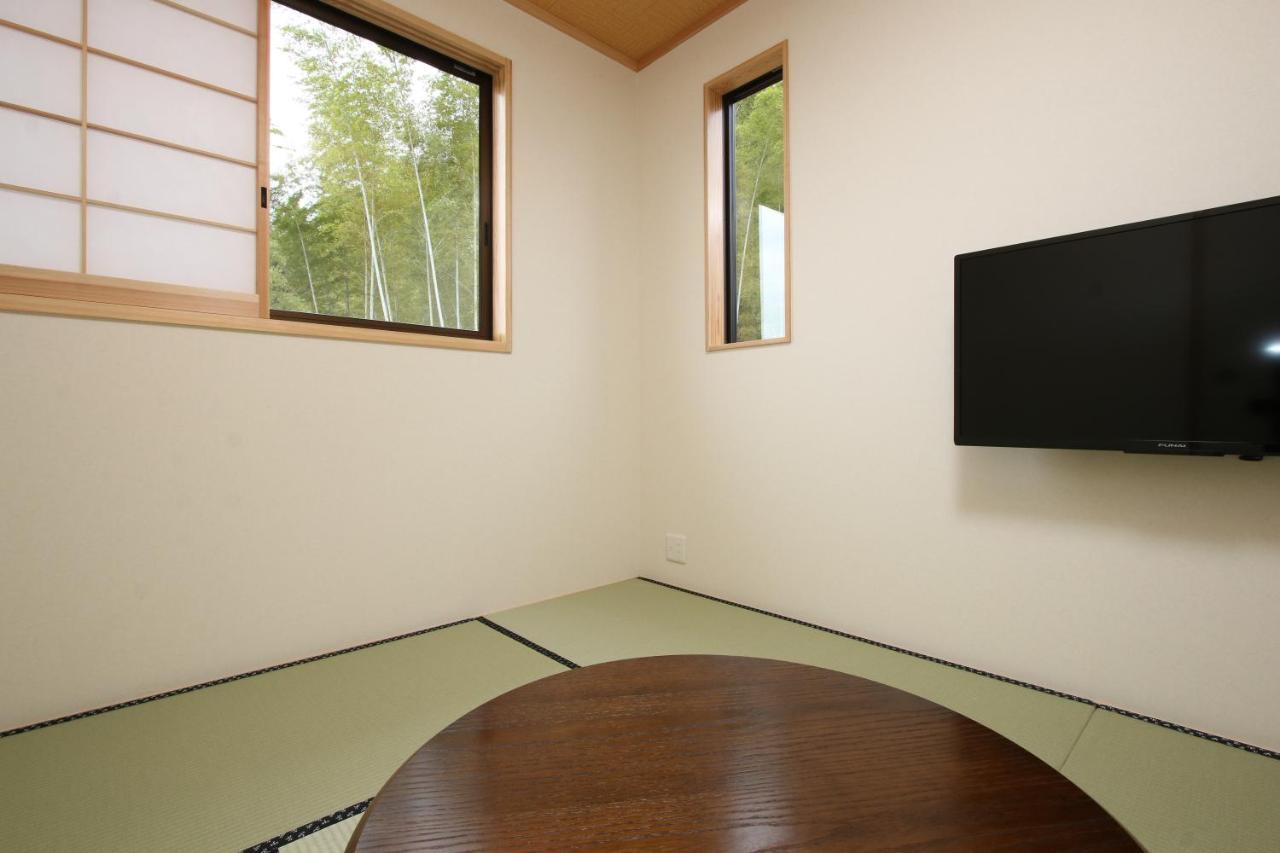 Hitoyoshi Onsen Ohgano Yado Hotel Bagian luar foto