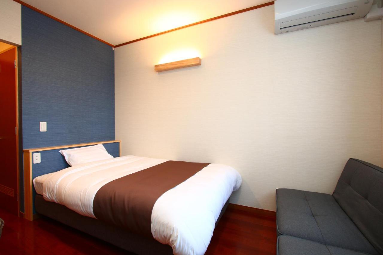 Hitoyoshi Onsen Ohgano Yado Hotel Bagian luar foto