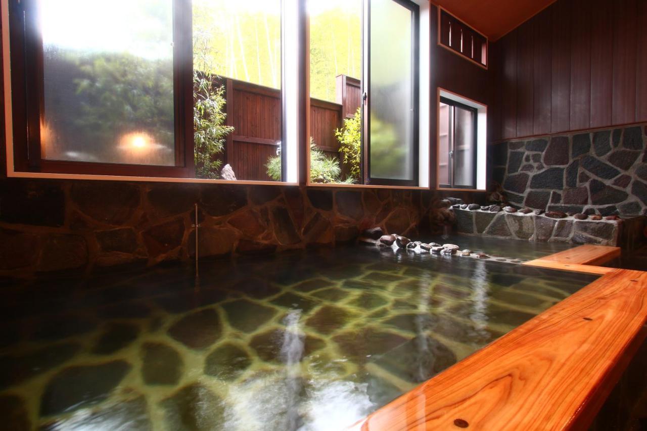 Hitoyoshi Onsen Ohgano Yado Hotel Bagian luar foto