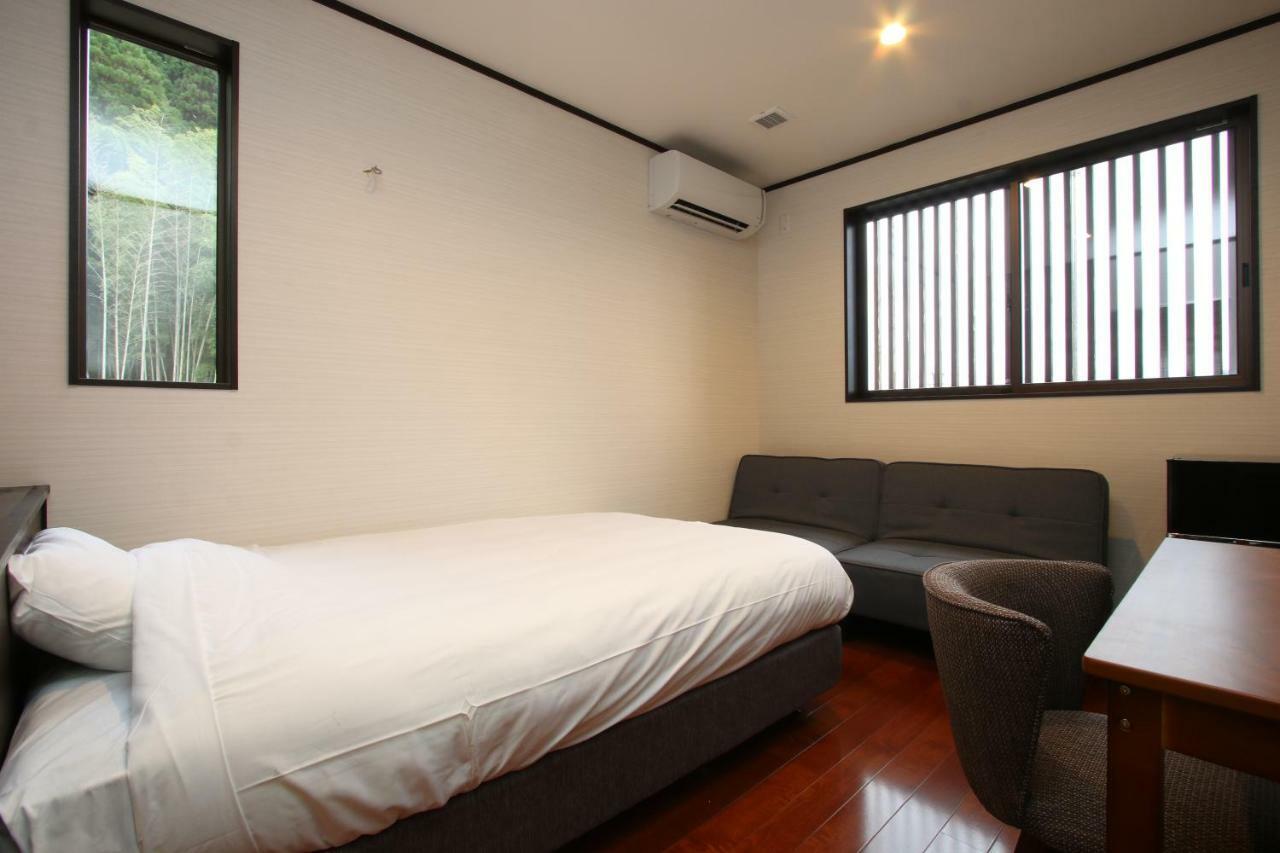 Hitoyoshi Onsen Ohgano Yado Hotel Bagian luar foto