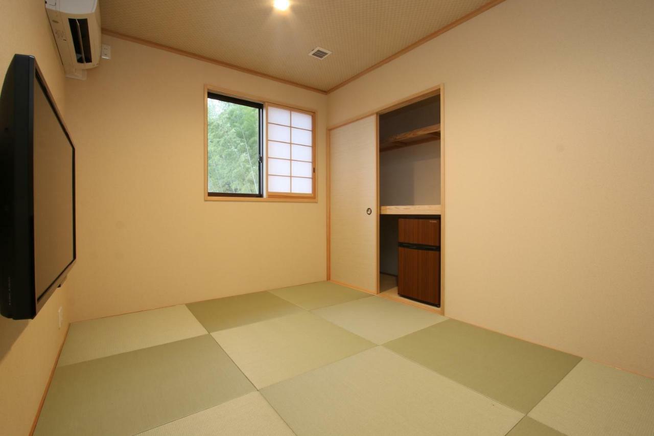 Hitoyoshi Onsen Ohgano Yado Hotel Bagian luar foto